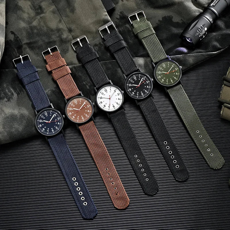 Reloj Deportivo Militar Luminoso Hombre